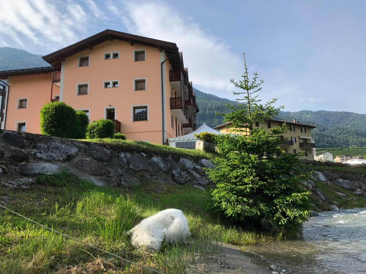 Hotel Laste' Caldes Dış mekan fotoğraf