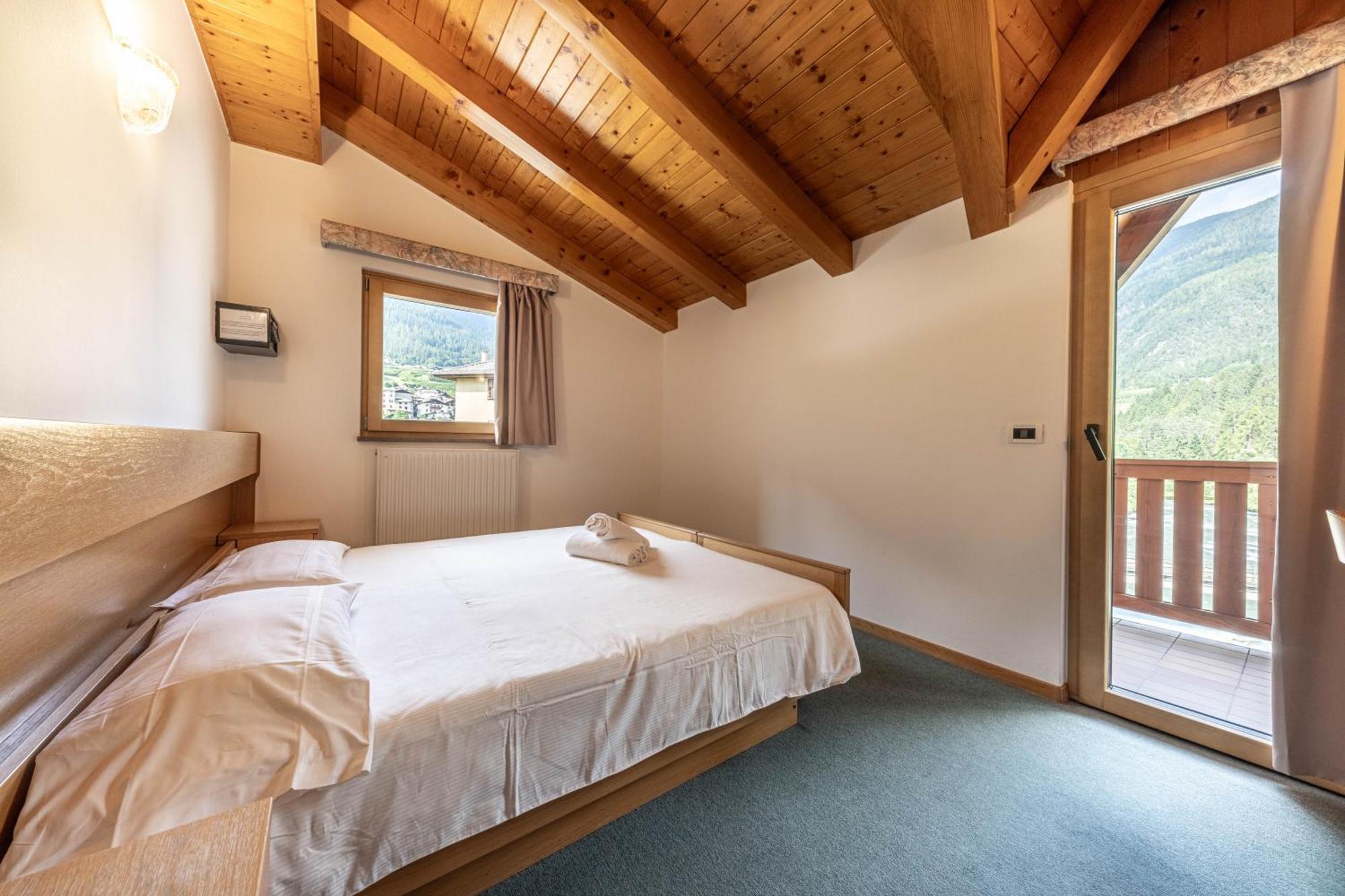 Hotel Laste' Caldes Dış mekan fotoğraf